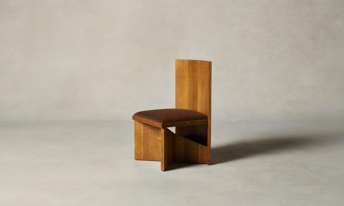 The Venice Chair - Performance Velvet Cider